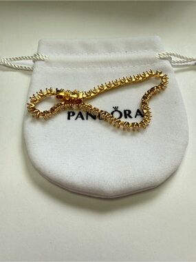 Pandora Gold Tennis Bracelet with Clear Stones 18 cm